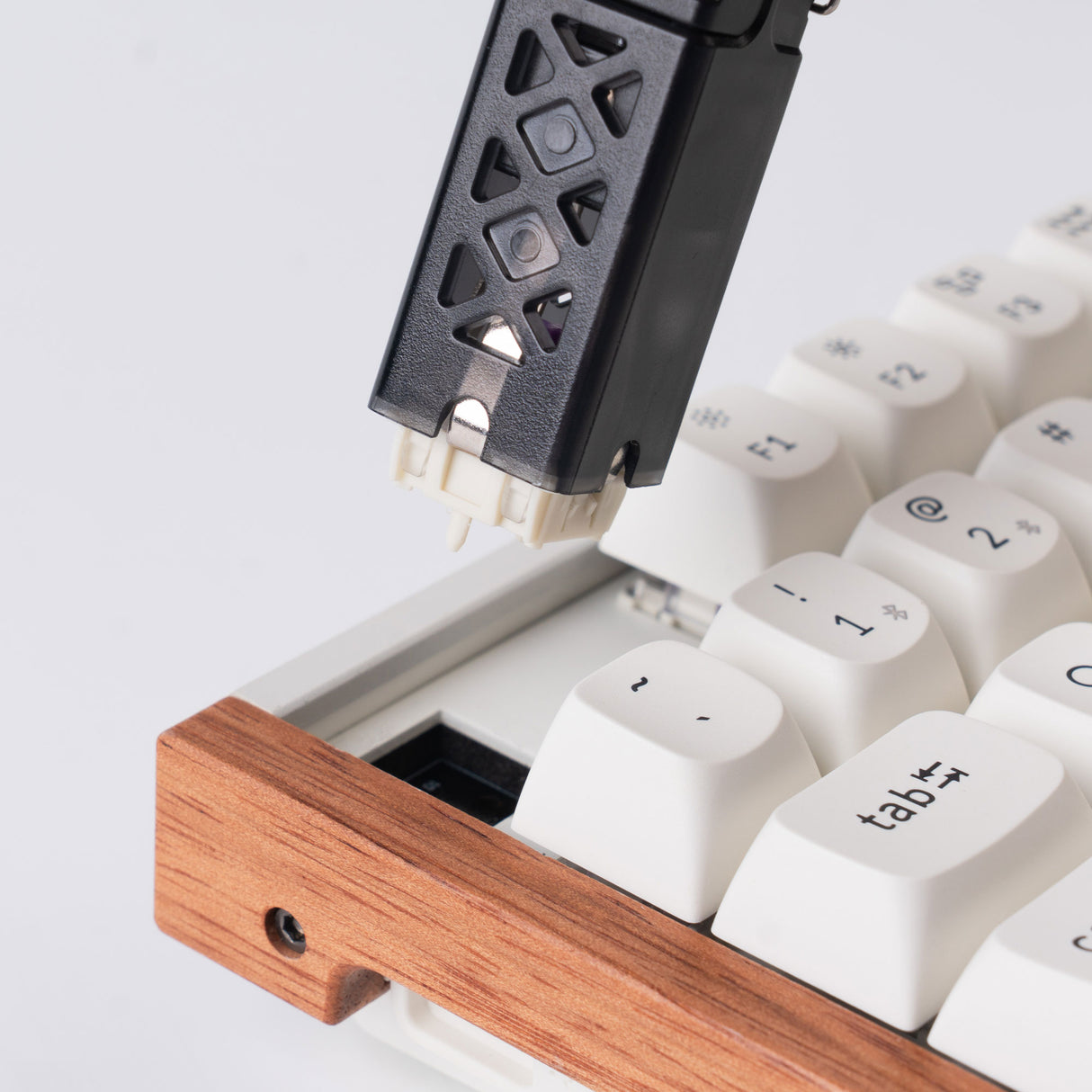 ที่ดึงสวิตช์และคีย์แคป Keychron 2-in-1 Switch and Keycap Puller